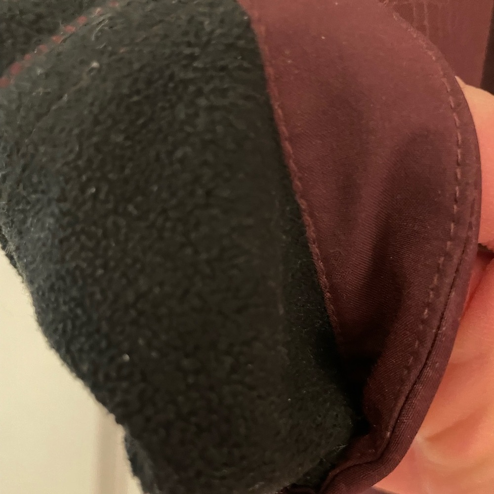Eddie Bauer Rain and Wind Jacket - Picture 5 of 5